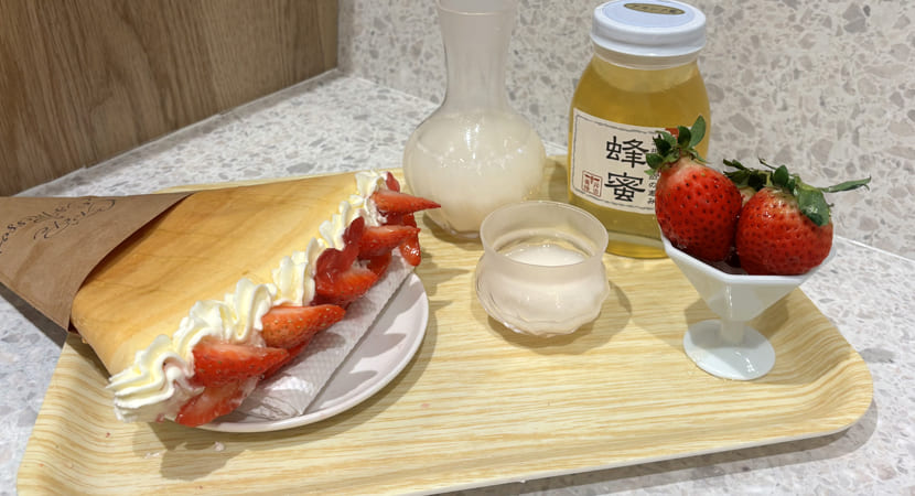 芝浦・クレープとエスプレッソと高槻のデッキ